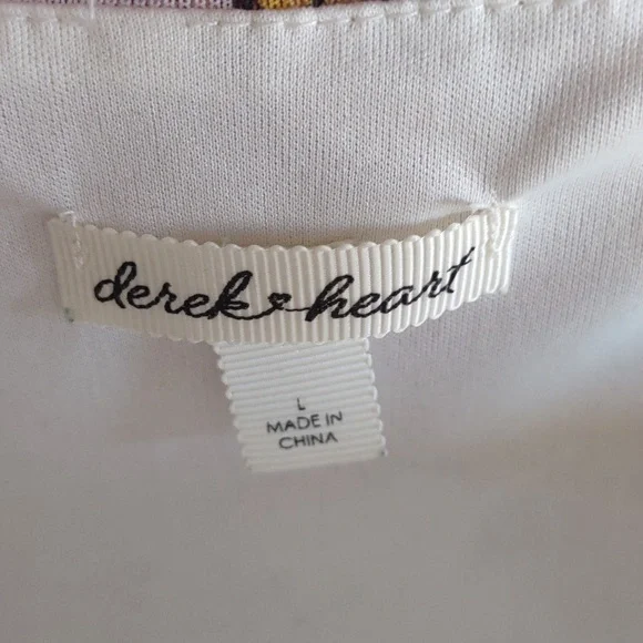 Derek Heart butterflies/newspaper high cut Bodysuit L - Picture 2 of 5